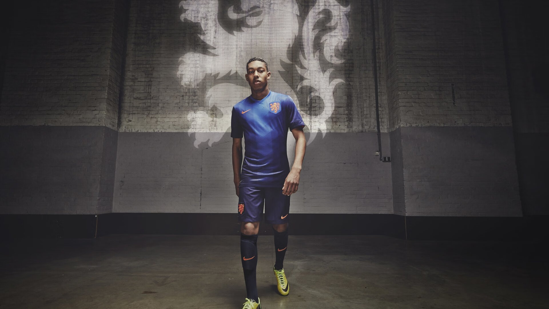 开云官网入口-中超球队引援动态备受瞩目，中超各队引援